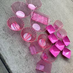 Pink Plastic Bowls Etc….. 