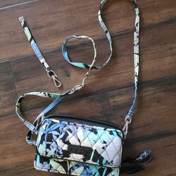 Vera Bradley Crossbody Wristlet Wallet