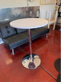 White Chrome Bar Table x1