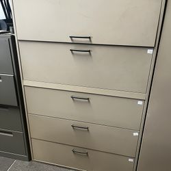 Filing Cabinet - Lateral Filing Cabinet 