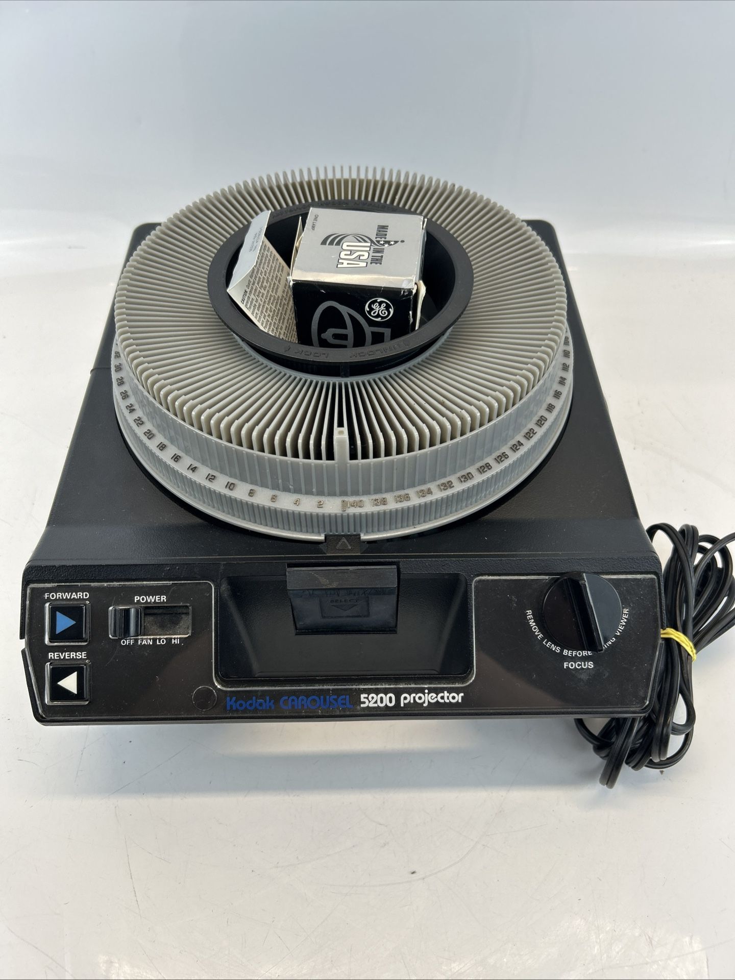 Serviced Kodak 5200 Carousel Slide Projector Fully Functional No Remote