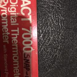 SNAP ON ACT 7000 DIGITAL THERMOMETER PYROMETER WITH STANDARD PROBES