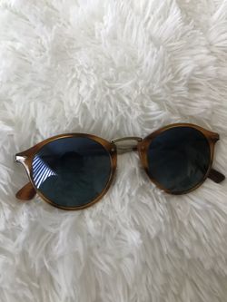 Persol polarized sunglasses 🕶