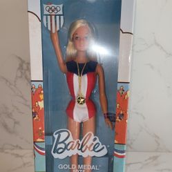 Malibu Barbie Signature Gold Medal Doll 1975 Reproduction Mattel