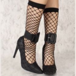 NEW Black NETTED Heels