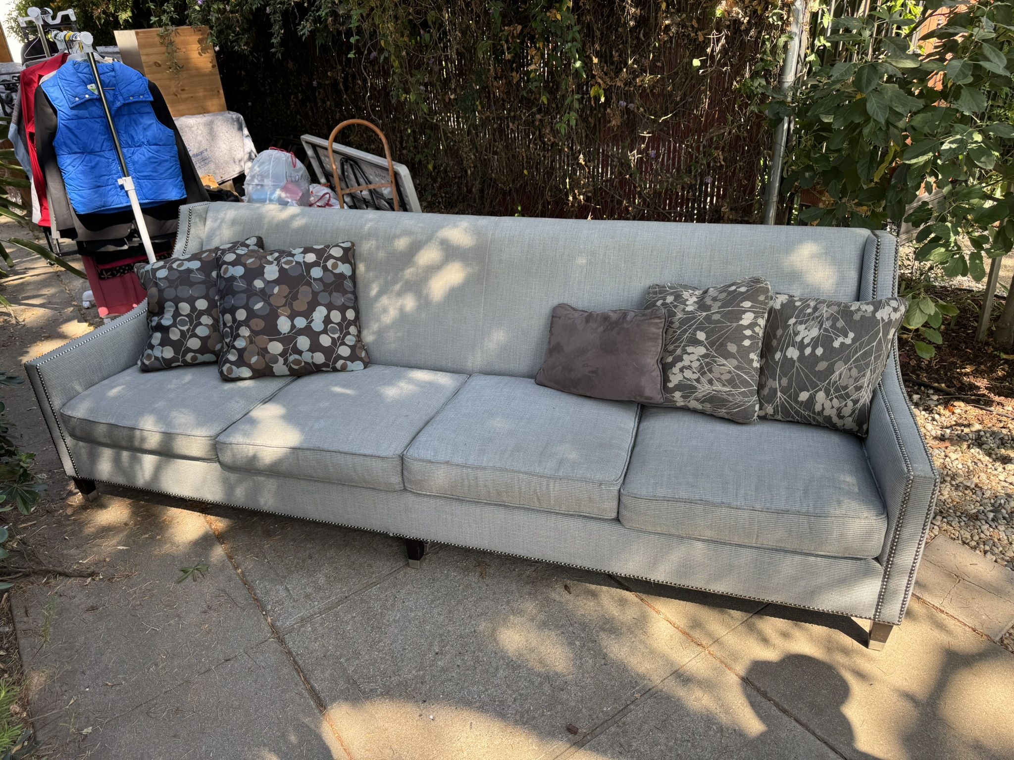 9’ Blue/gray Couch