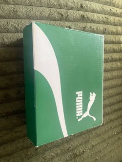 Girls puma shoes