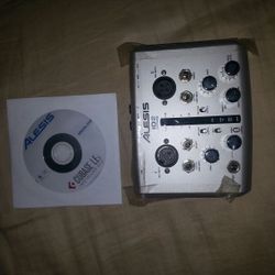 Alesis Home recording interface with recording program HOME STUDIO