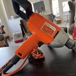Black& Decker Vault Plus Reversing Drill
