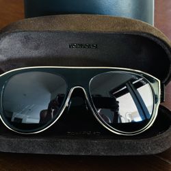 Tom Ford Sunglasses - "Lyle 2" Aviator Style