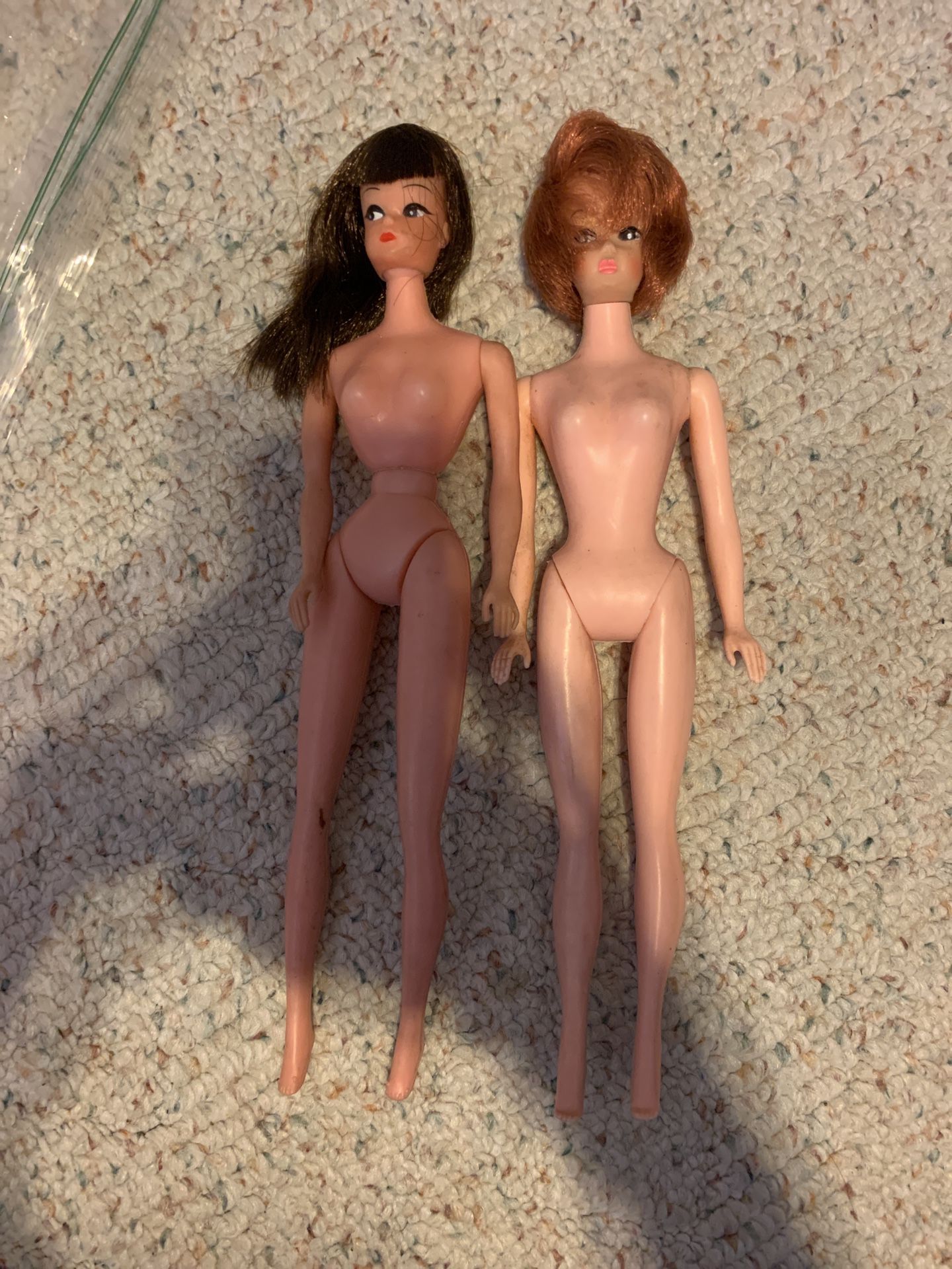 2 older dolls