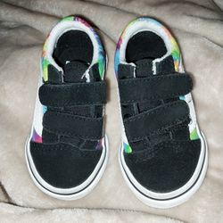 Kids Vans Size 4 15 Dollars 