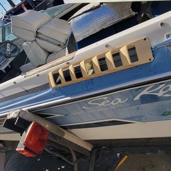 Sea RAY BOAT with Trailer.