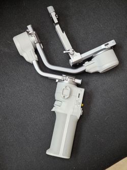 Dji Rs 4 Mini Combo, Gimbal Stabilizer For Cameras BRAND NEW OUT OF THE BOX