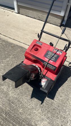 Murray  snowblower 2 cycle runs good needs auger engagement cable