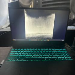 Gateway 15.6" FHD Gaming Notebook Laptop Computer - Black Intel Core i5 11th Gen 11400H 2.7GHz Processor; NVIDIA GeForce RTX 3050 4GB RAM; 16GB