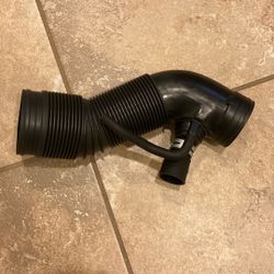 VW/Audi Engine Air Intake Hose Tube | 1J0129684CG