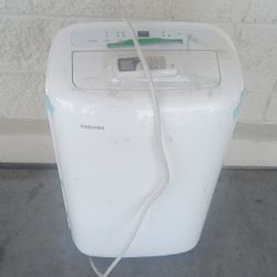 Toshiba Portable Air Conditioner With Remote 