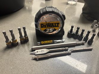 DeWalt 25ft Tape Measure with Drill Bit Set
