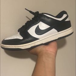 Nike Dunk Pandas 