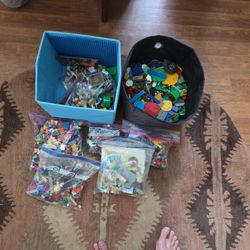 Assorted Collection Of Legos 