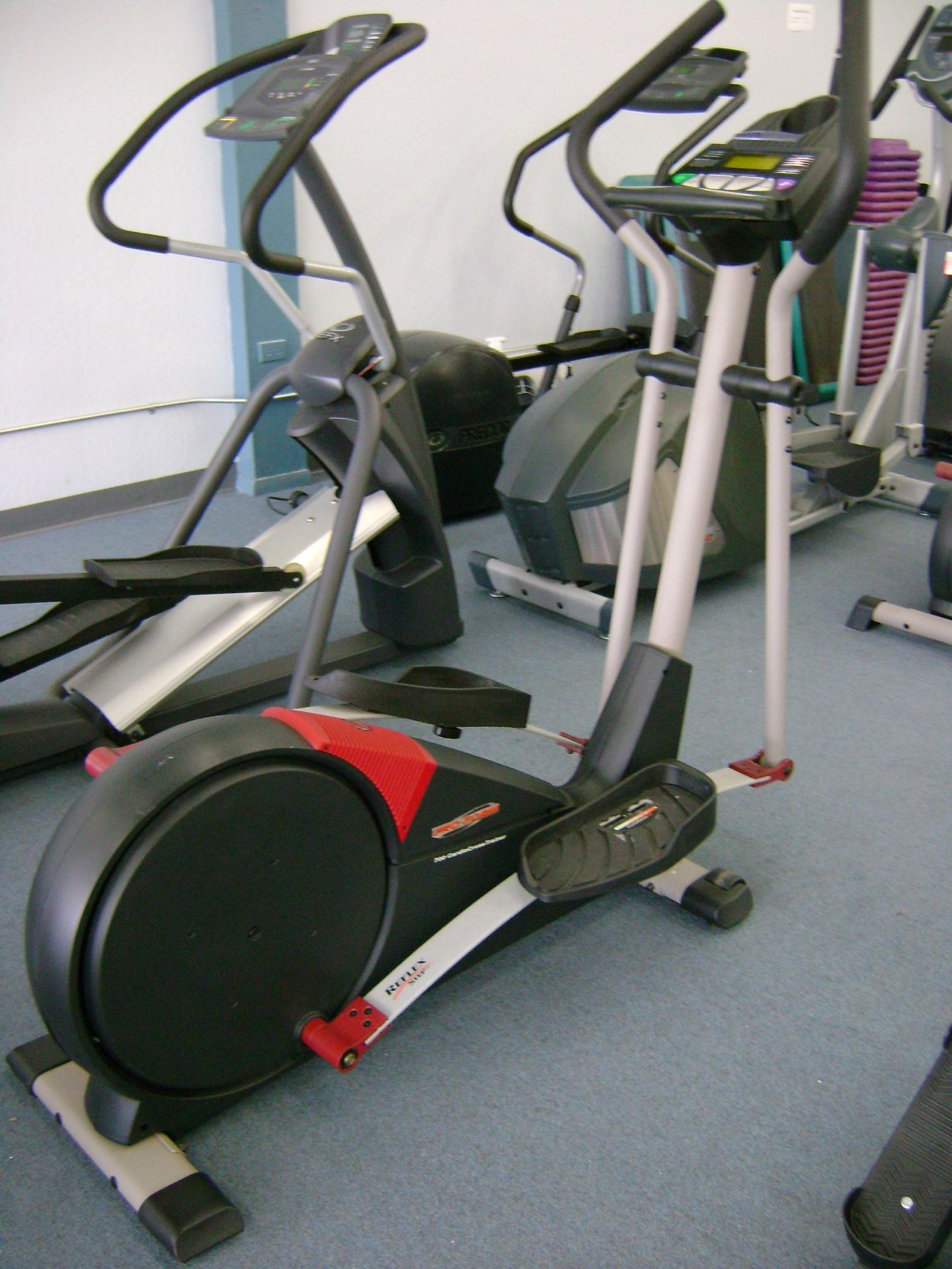 ProForm 700 Cardiocross trainer elliptical for Sale in Houston, TX ...