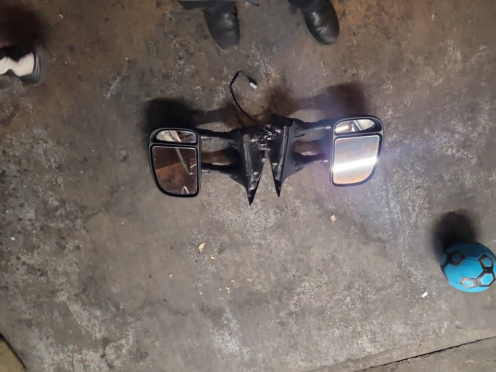 1(contact info removed) F-250 Side Mirrors