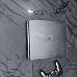 PS4 Slim