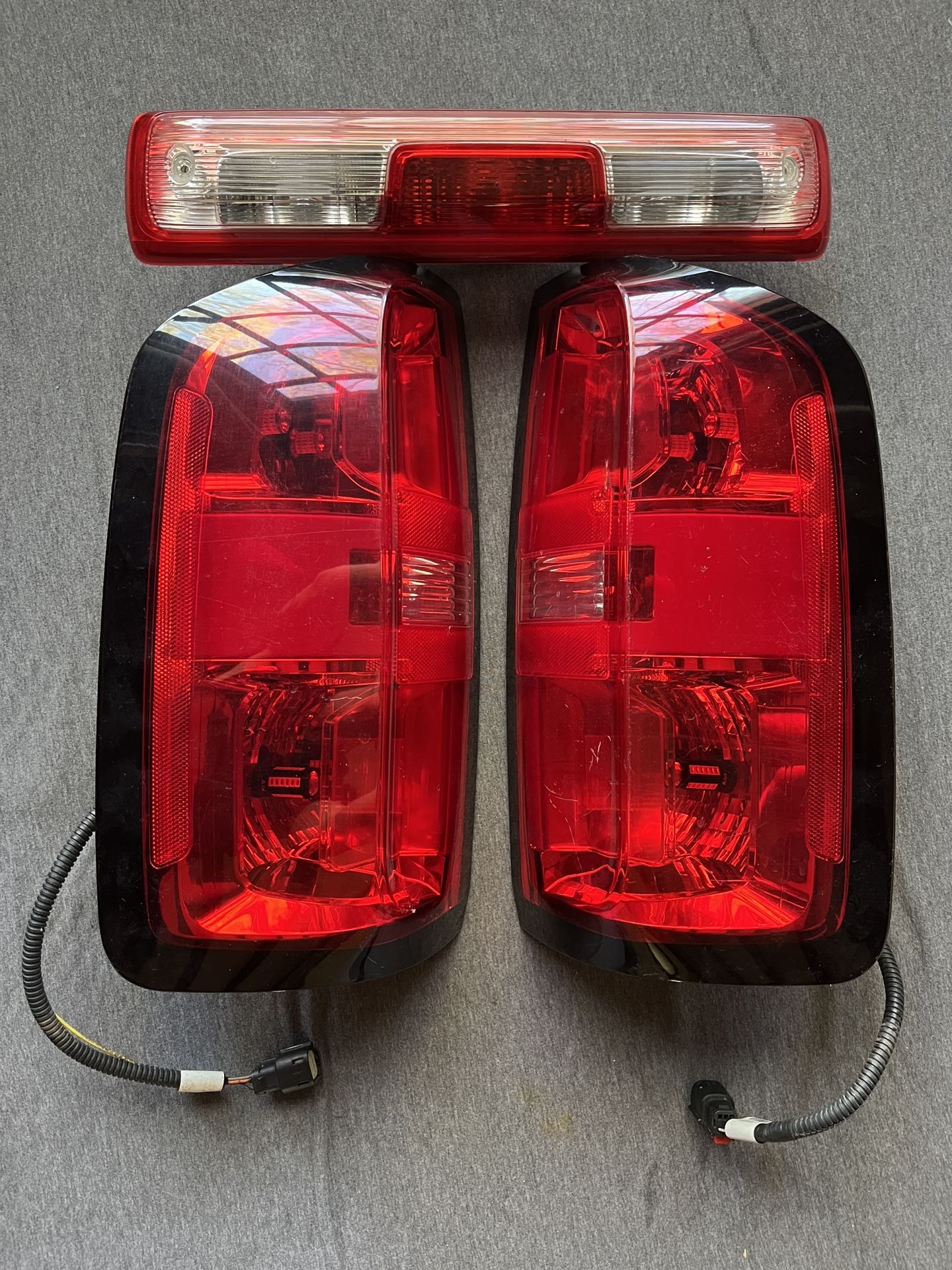 2016 Chevy Colorado Tail Lights