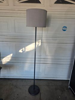 Floor lamp