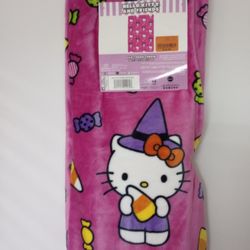 Hello Kitty Halloween Blanket