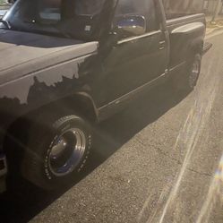 1988 Chevy Silverado Stepside Short Bed 