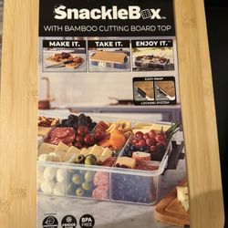 Snacklebox