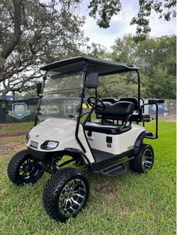 2017 EZGO TXT Golf Cart
