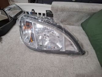 Car Headlight Assembly Clear Lens