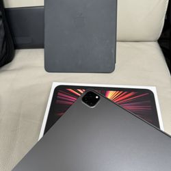Apple iPad Pro (2TB, 11-inch, Space Gray)
