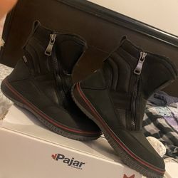 Boots Pajar