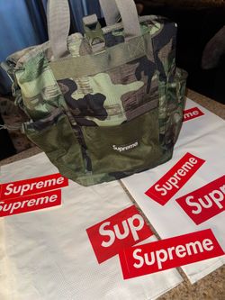 Supreme carry on