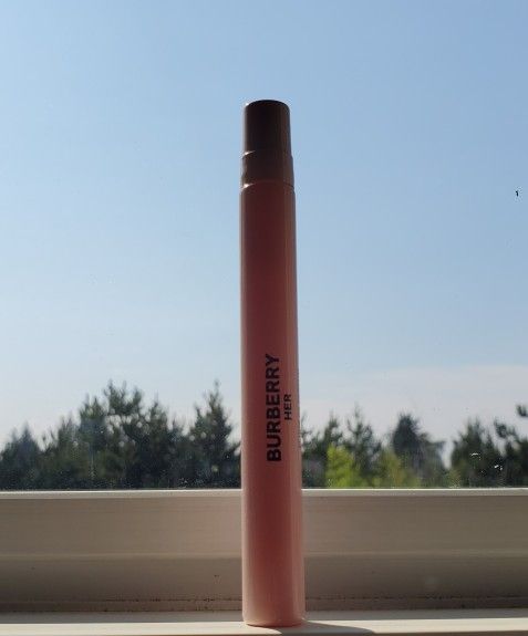Burberry Her Perfume 