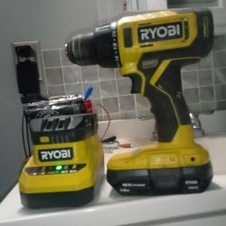 Cordless Drill 18v Ryobi With 2 Batteries $30