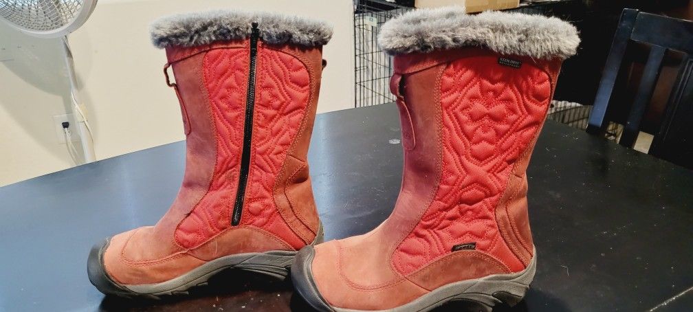 $25 Keen Footwear Red Winter Boots Womens 6.5