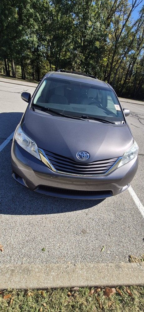 2017 Toyota Sienna