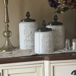 Canisters 