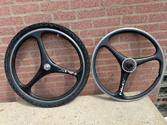 SPIN "Spin" Shimano 10S Baton Wheel Set