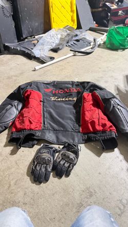 Motorcycle jacket M and gloves M
