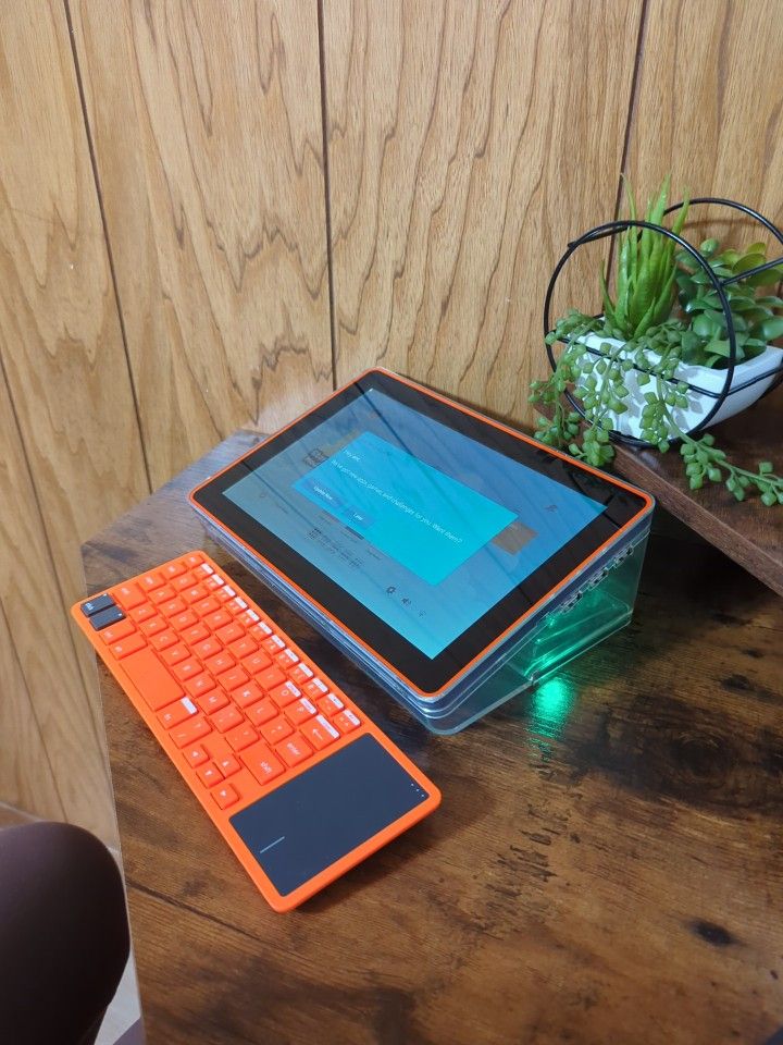 Kano Computer Kit Touch Complete With Touch Screen with keyboard- Make your own Tablet Kit