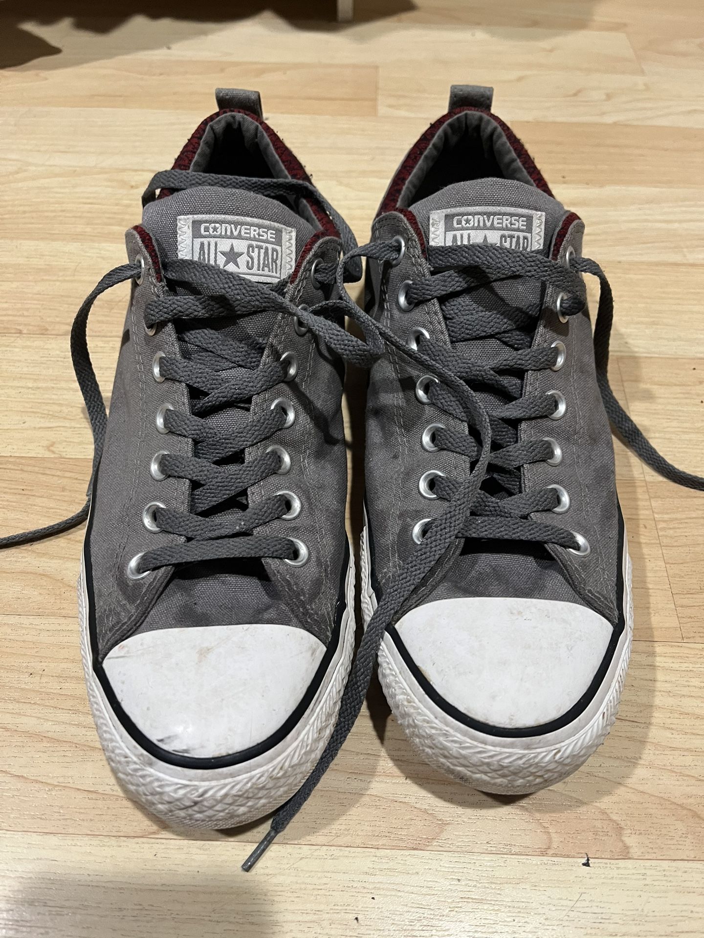 Converse Size 10