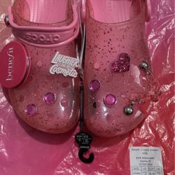 Crocs x Benefit Collab