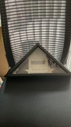 Flag box