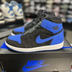 Jordan 1 “Royal Reimagined” Size 8.5